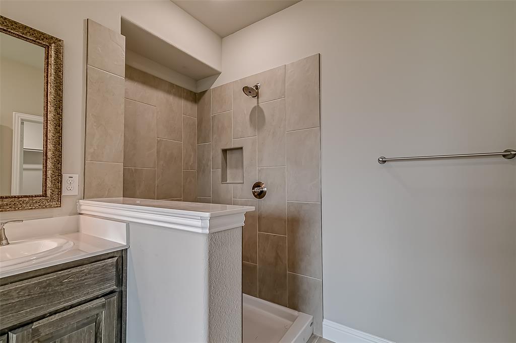 THE MEADOWS AT MORGAN CREEK PH 1 - Residential Lease