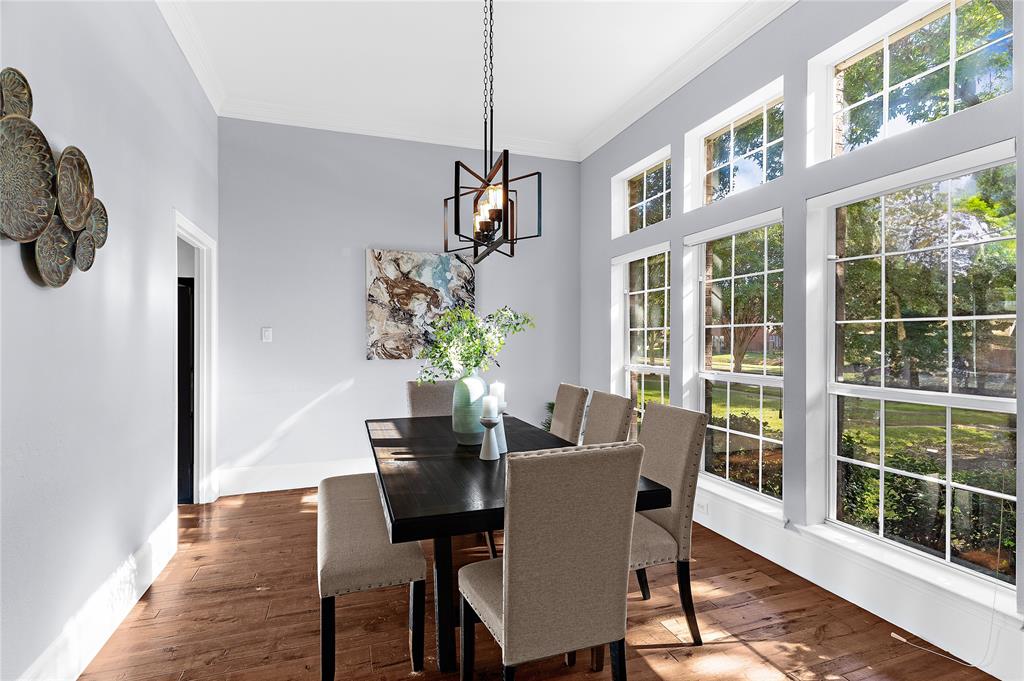 6121 Trailwood Drive