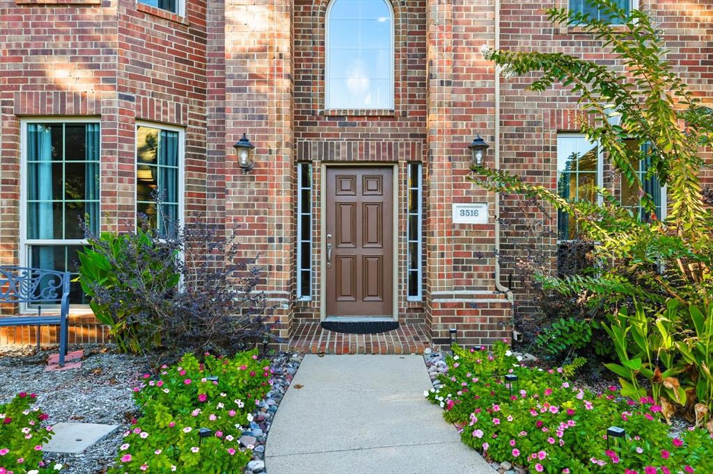 3516 Diamond Point Drive