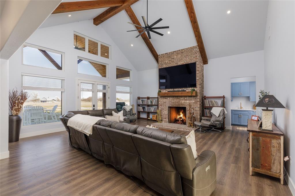 Whitesides Z & Wh - Residential