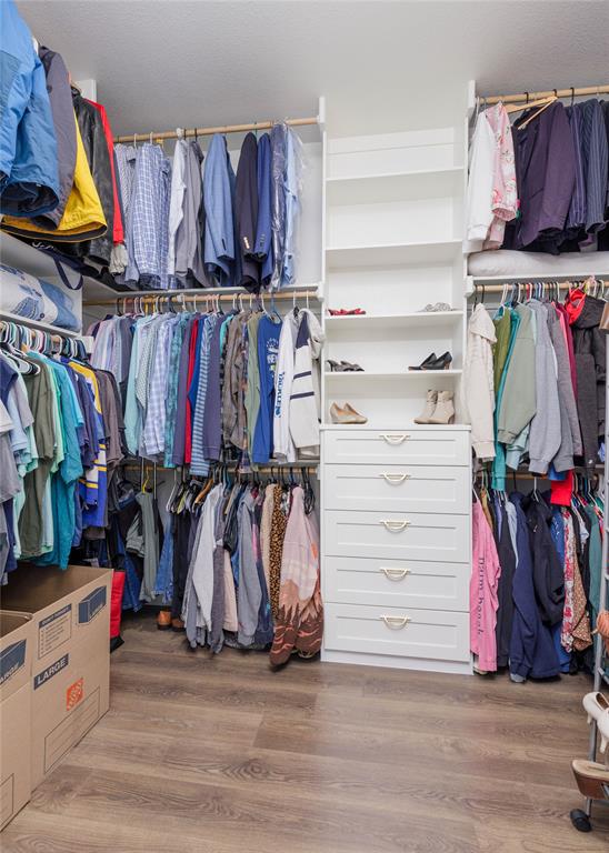 Whitesides Z & Wh - Residential