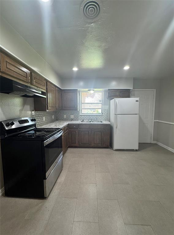 Hillburn Park - Residential Lease