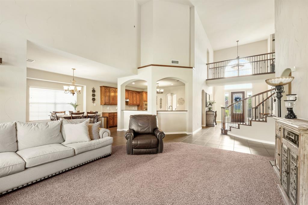 10601 Huffines Drive