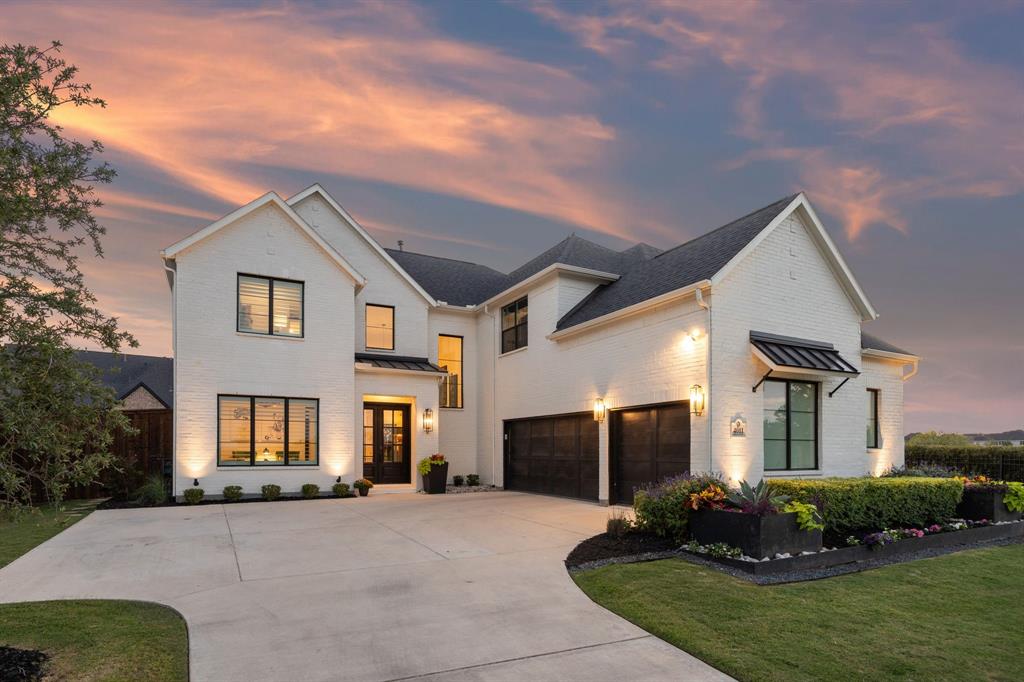 4011 Medio Creek Drive