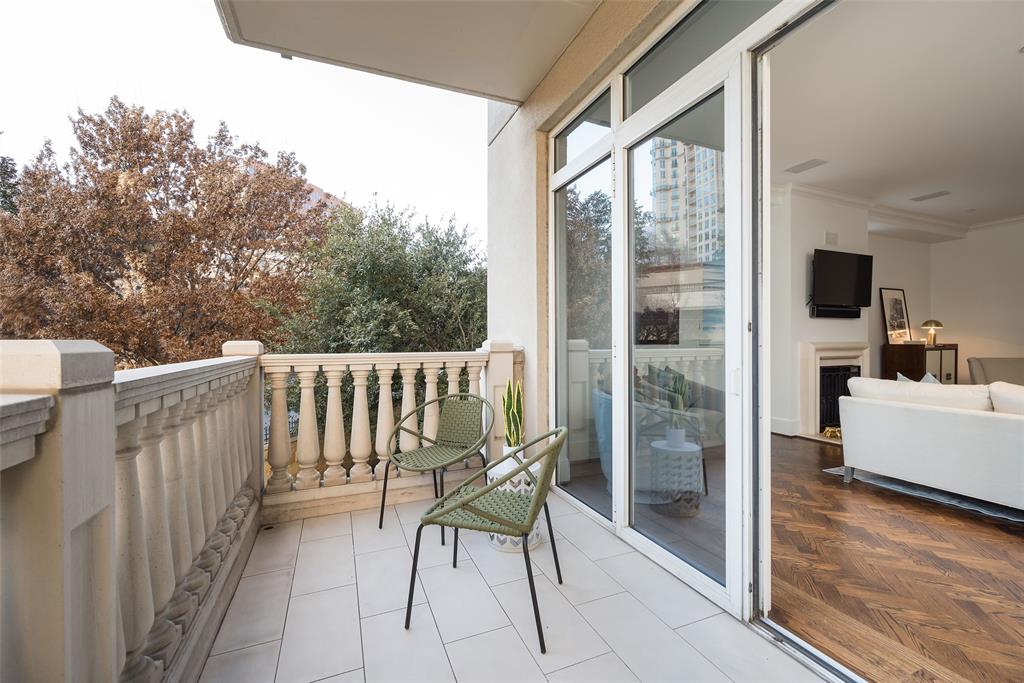 Vendome On Turtle Creek - Residential