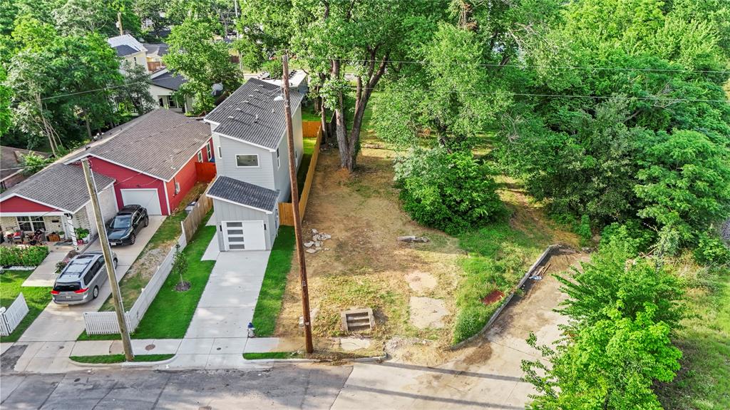 2835 Macon Street