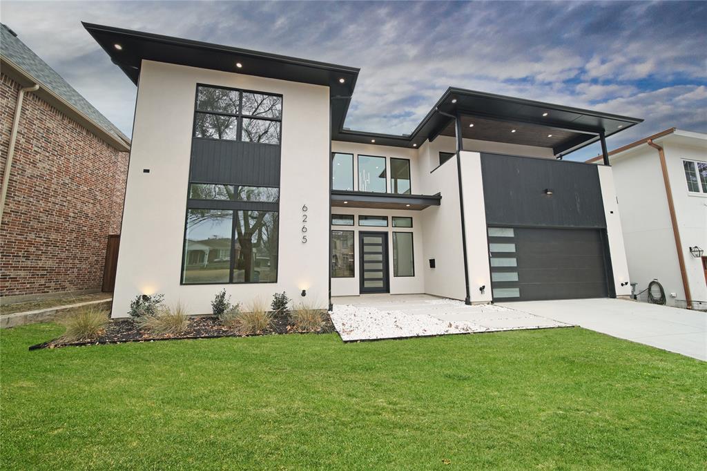 WILSHIRE HEIGHTS - Residential