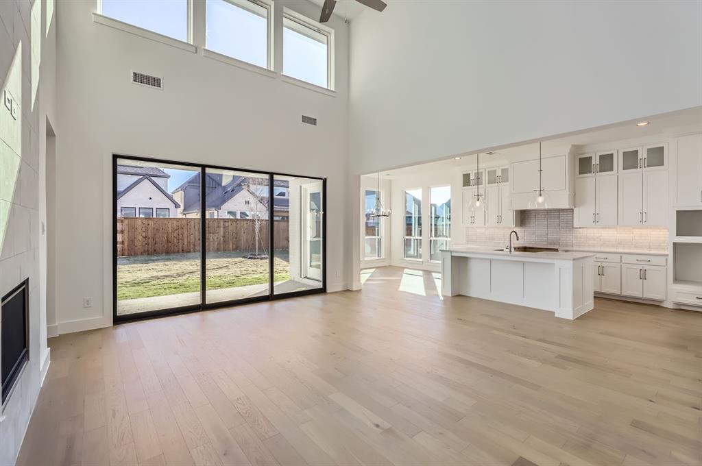 4800 Wreath Lane