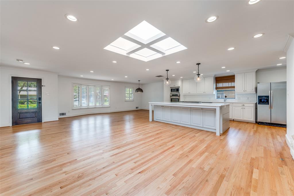 Richardson Heights EST West REV - Residential