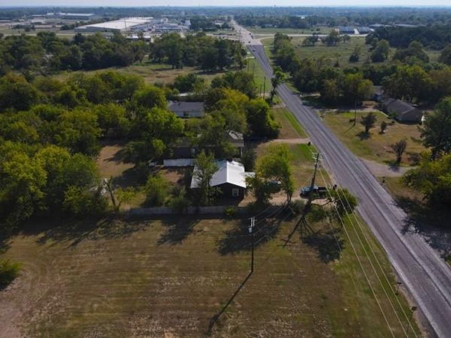 SUPER CUTE, Freshly painted, cottage-style home on a beautiful and spacious, tree-shaded lot. Featuring a split plan of 3 bedrooms, two bathrooms, an open floor plan for the living, kitchen, and dining areas. Excellent location close to all the amenities, such as Coleman Park, which features walking paths around Coleman Lake, Magic Mountain Waterfall, and ball fields. A short drive or a pleasant long walk that has a great spot to take a break and enjoy some incream at the local DQ then to the Celebration District of Downtown Sulphur Springs, offering shops, dining, community activities, weekend movie nights, and farmer's markets. This sweet home is nestled amongst other fantastic properties with great views in every direction!