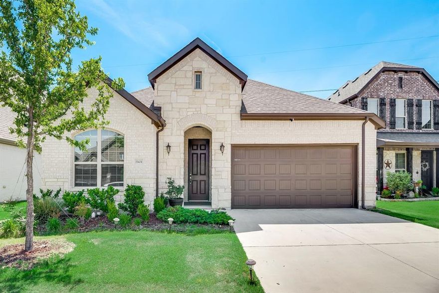 Stunning, well maintained 3 bedroom, 2 bath, 2 car garage home in Bluffview Estates! This impressive one-story stone and brick home, perched on a bluff, has tranquil countryside views enjoyed from the covered back patio! The open concept design has coffee color wood flooring through most of the home and includes a private office with french doors off the entryway and a mud room leading from the garage entry. This home comes with stainless steel  refrigerator, washer and dryer, Nest thermostat, water purifier! All of this plus it is all so close to the dining, shopping and entertainment of Historic Downtown Roanoke.