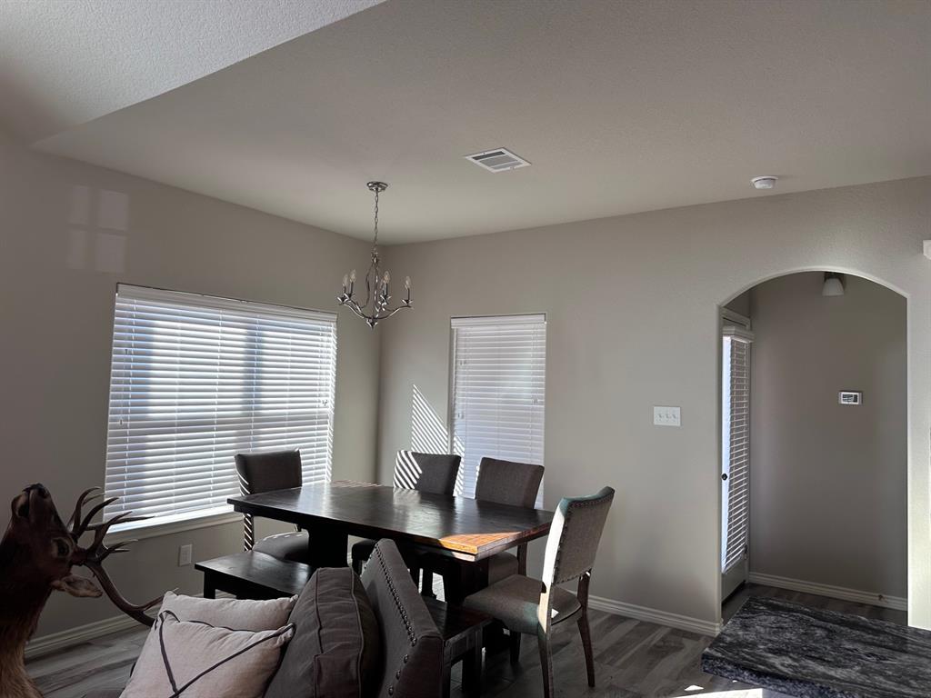 Granbury, Texas 76049, United States, 3 Bedrooms Bedrooms, ,3 BathroomsBathrooms,Residential,Active,135693