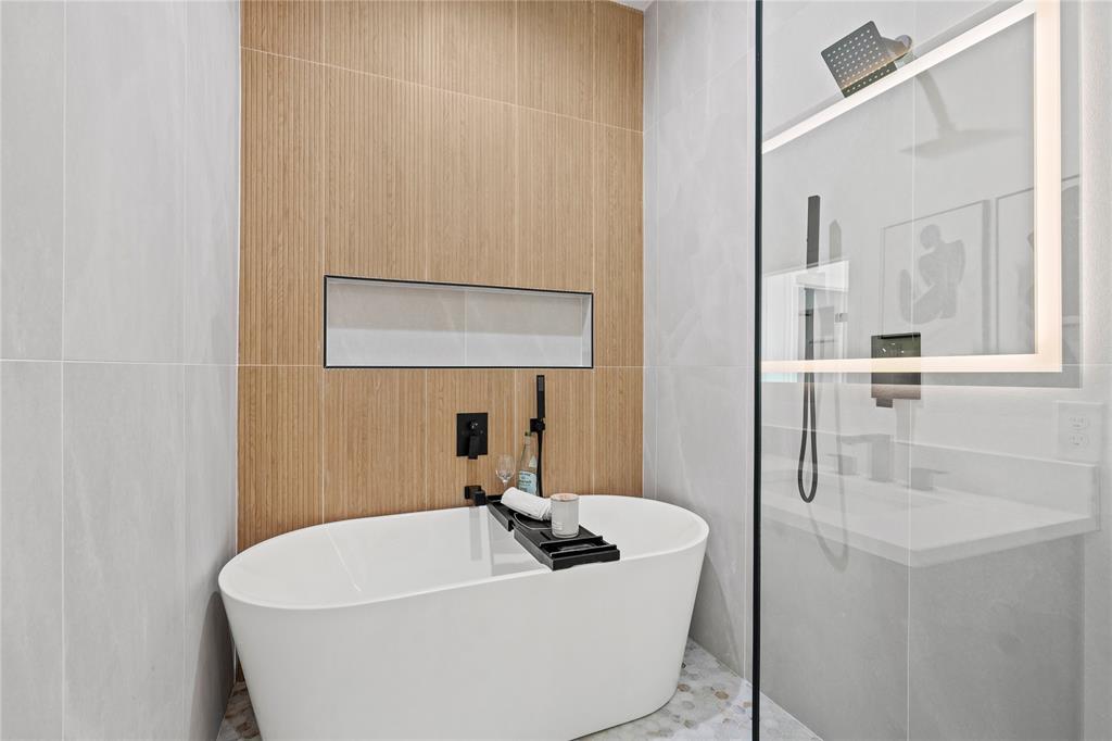 Cedar Dale - Residential