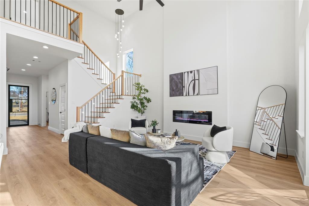 Cedar Dale - Residential