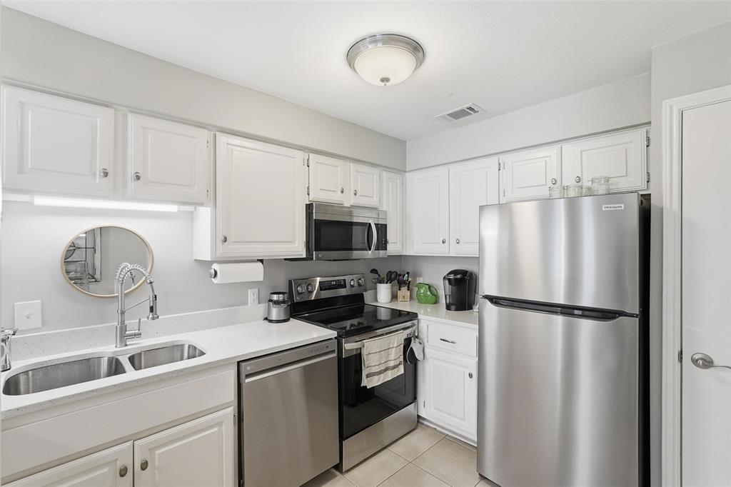 Bent Trail Twnhms - Residential Lease