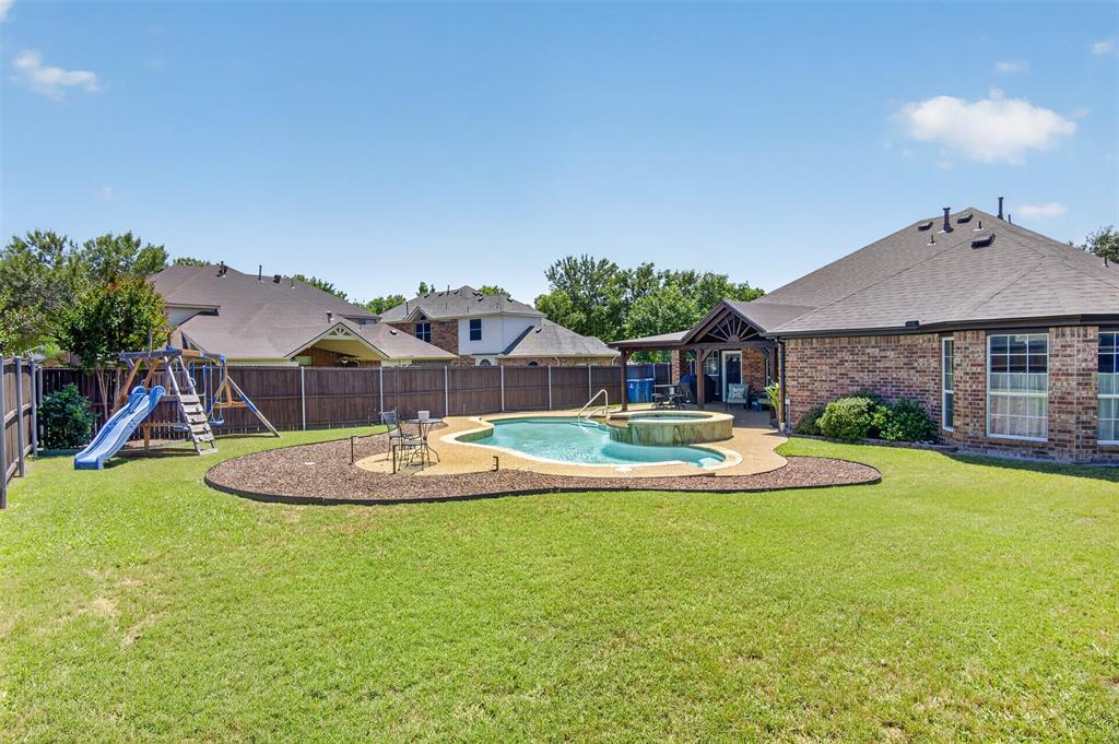 8502 Sawgrass Lane