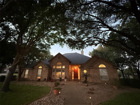 Photo of 107 Pinnacle Court, Woodway, TX 76712 (MLS # 21416167)