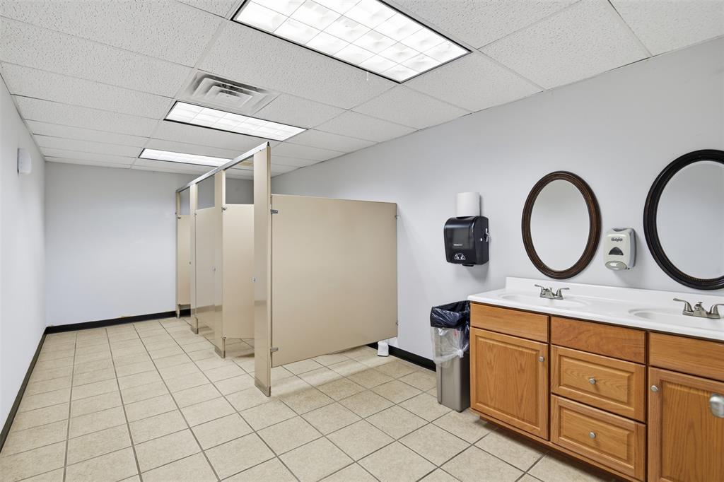 W D THOMPSON SURVEY - Commercial Sale