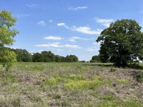 311 Kilkenny Rd Poolville TX 76487