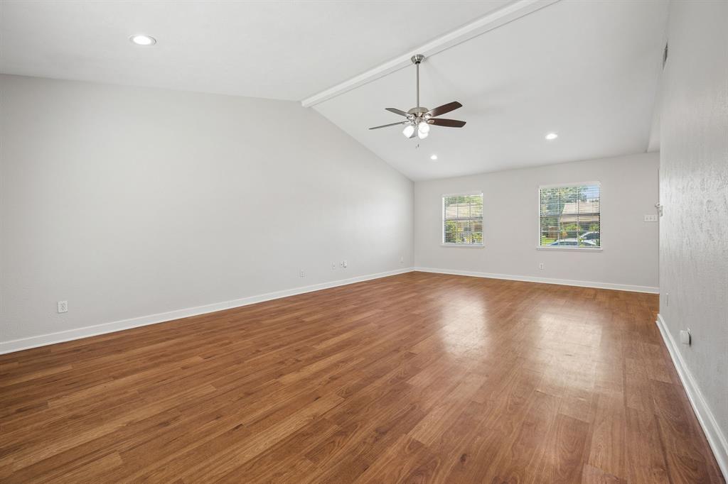 1313 Woodland Court