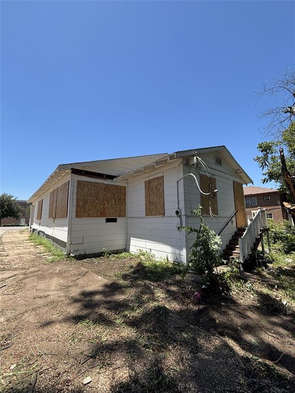 3137 Hemphill Street