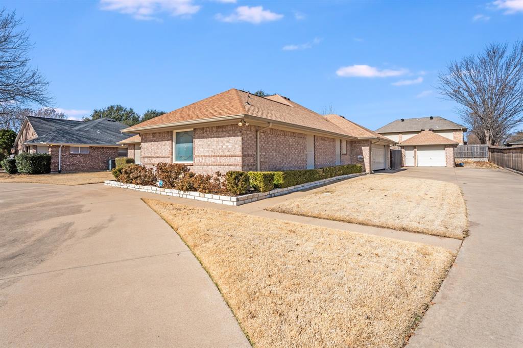 Decordova Bend Estate - Residential