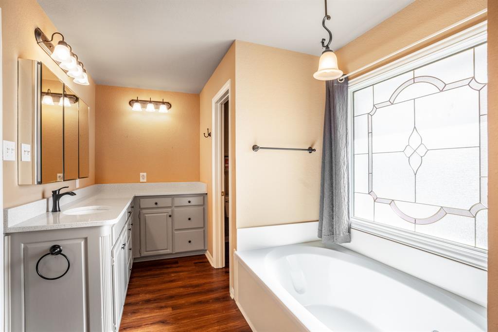 Decordova Bend Estate - Residential