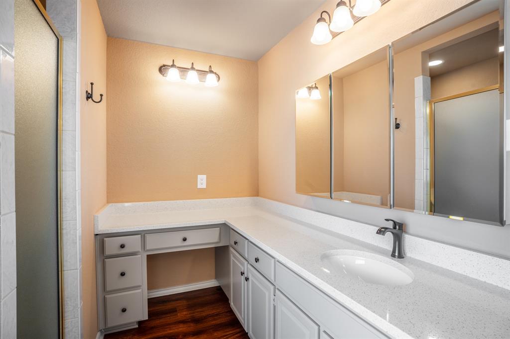 Decordova Bend Estate - Residential