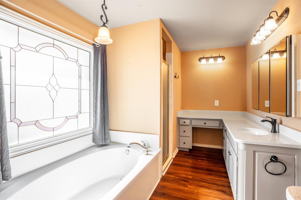 Decordova Bend Estate - Residential