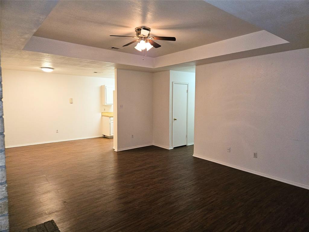 Fox Hollow Add N R H - Residential Lease