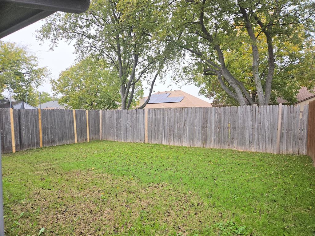 Fox Hollow Add N R H - Residential Lease