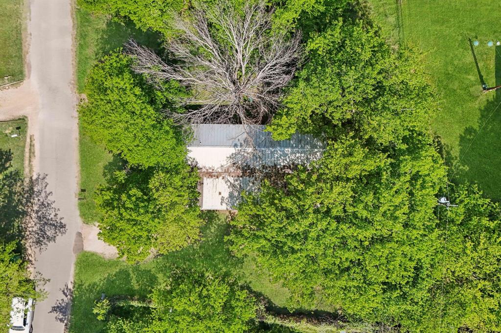 3719 Hedge Row Street