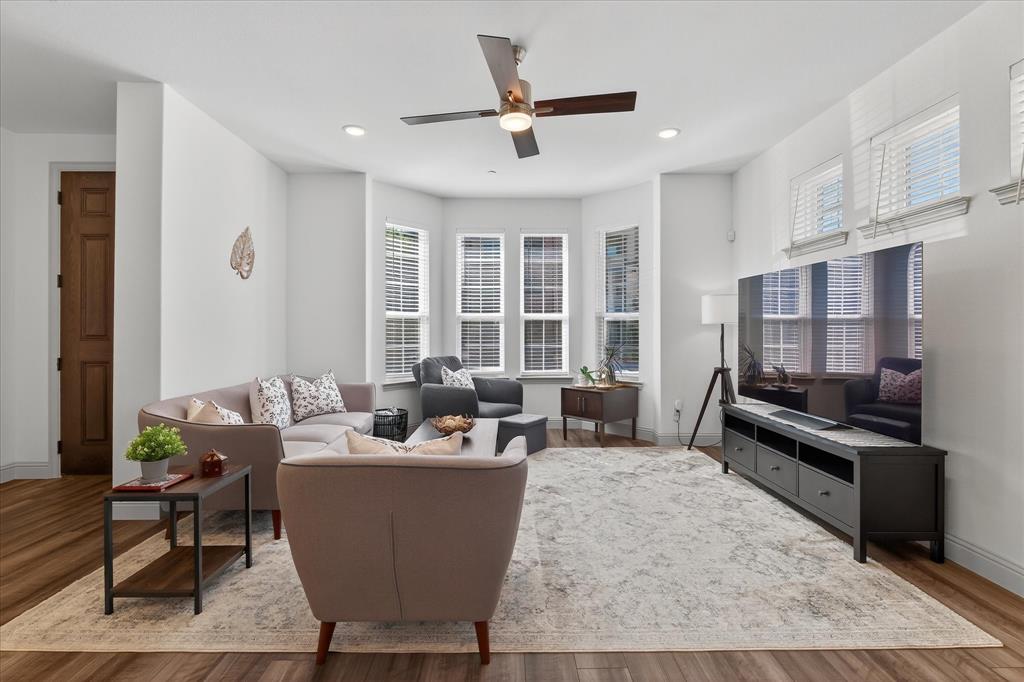 Silverado Twnhms Add - Residential