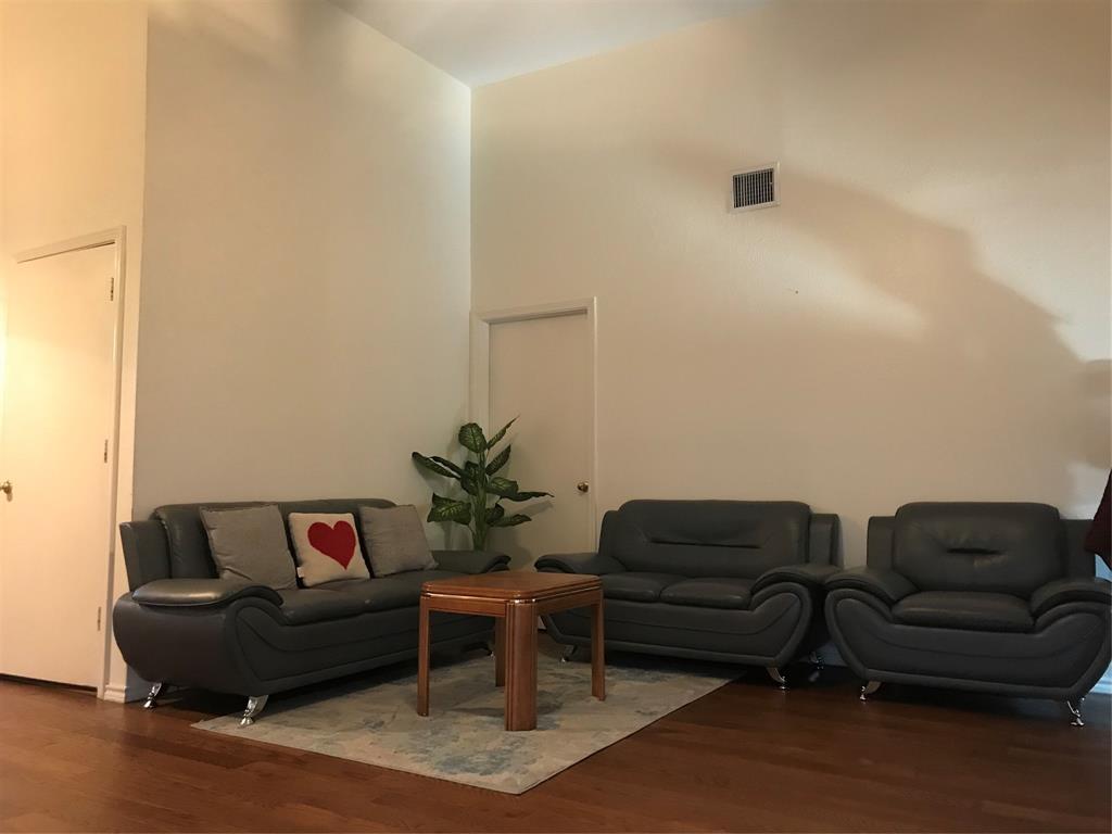 1355 Jasmine Drive