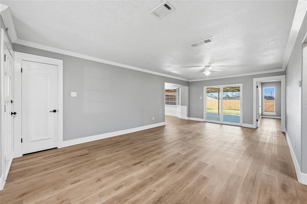 1203 Southmoor Drive