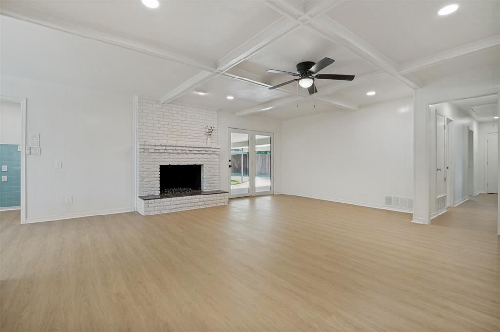 816 Misty Glen Drive
