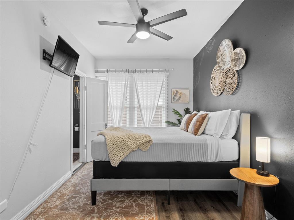 Mulkey Ennis-Ennis - Residential