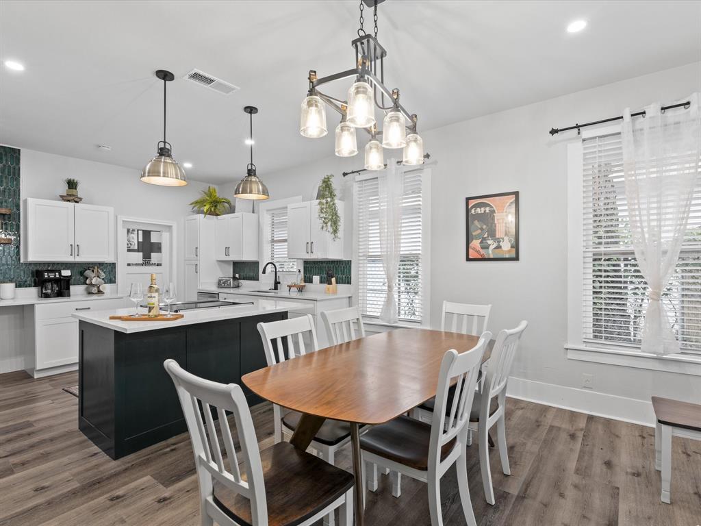 Mulkey Ennis-Ennis - Residential