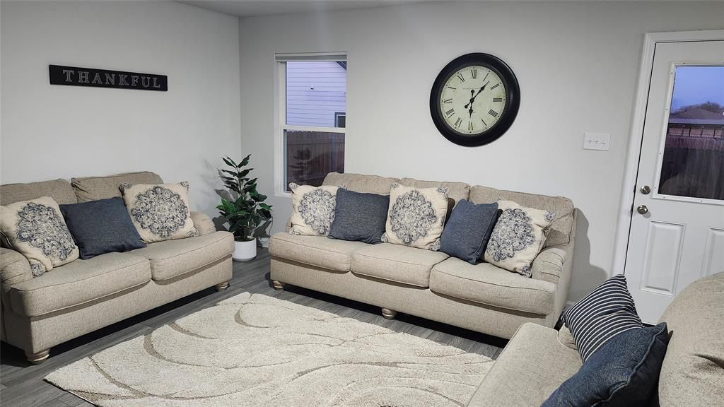 Photo of 105 Bluebonnet Way, Granbury, TX 76048 (MLS # 21162129)