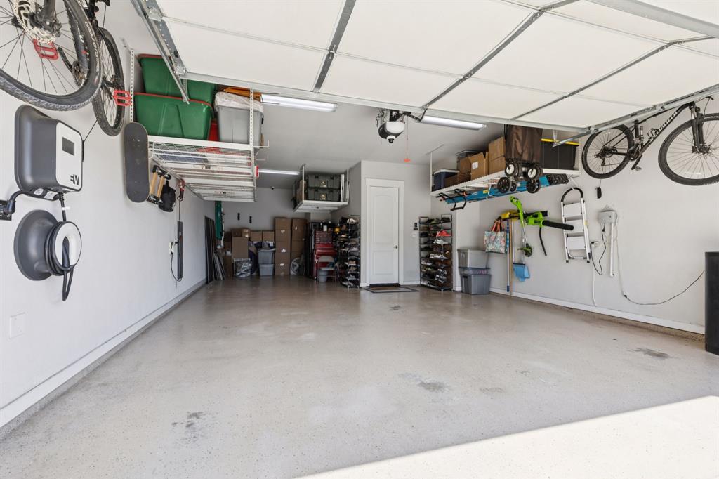 Angel Field West - Residential