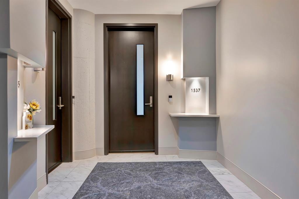 One Montgomery Plaza Residence Condo - Residential Lease