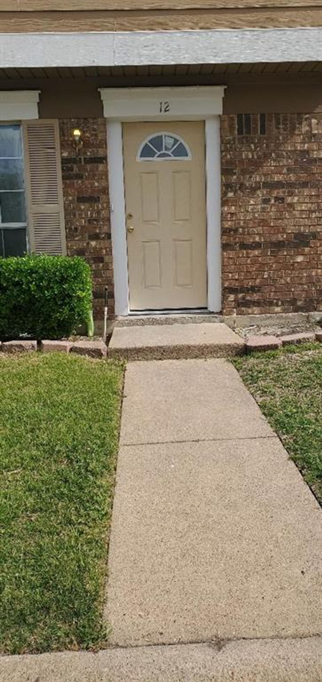 Photo of 709 Lee Street #12, Mesquite, TX 75149 (MLS # 21071446)