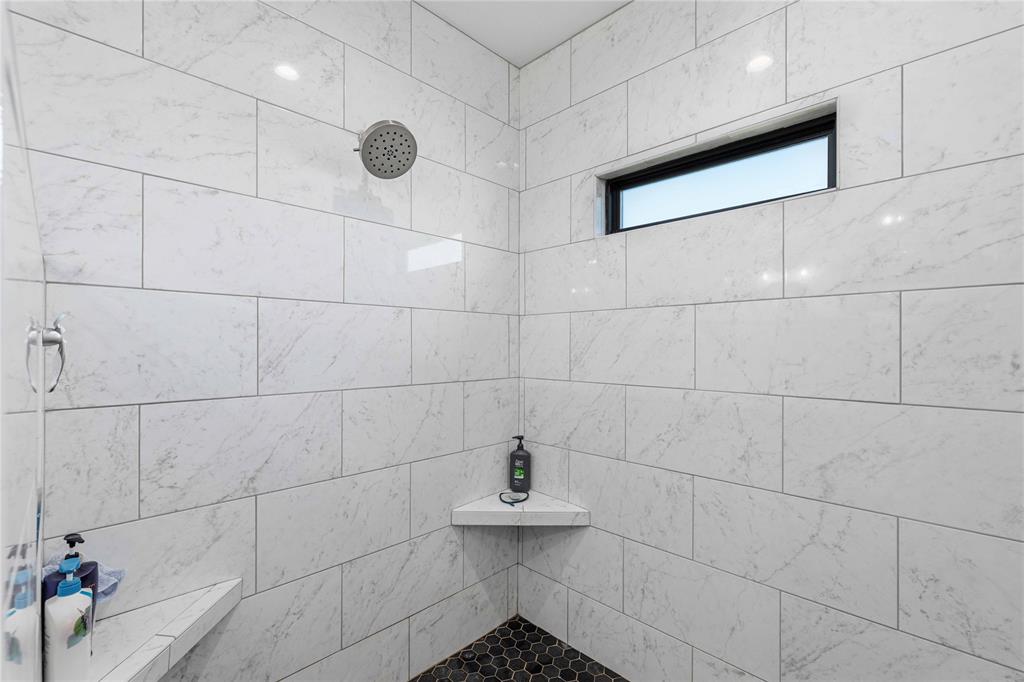 Kings Point Cove - Residential