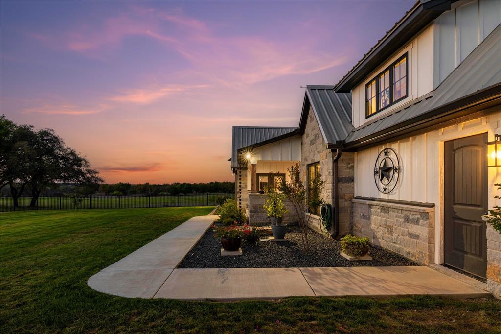 Kings Point Cove - Residential