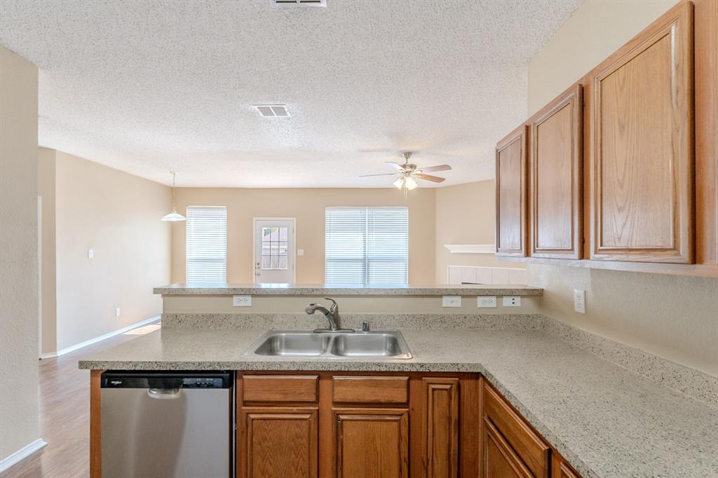 525 Pineview Lane