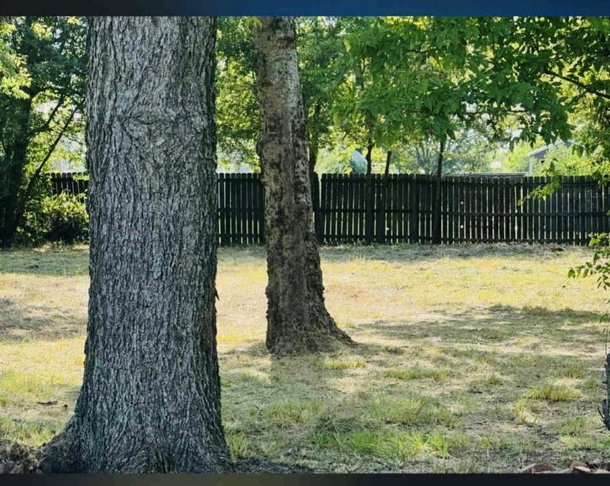 Extreme Price Reduction for quick sell! Level residential lot with mature trees ready to build on in the city limits of Point and Rains ISD. Excellent location with quick access to US 69. Conveniently located less than 10 miles to both Lake Fork and Lake Tawakoni if you're a fisherman or lake enthusiast. 1100 sf minimum build.
Utilities offered by Farmers Electric Co-op and City of Point water. The property previously had a mobile home on it so all utilities are already installed. Price is firm. Buyer or Buyer's Agent to verify all information prior to submitting offer.