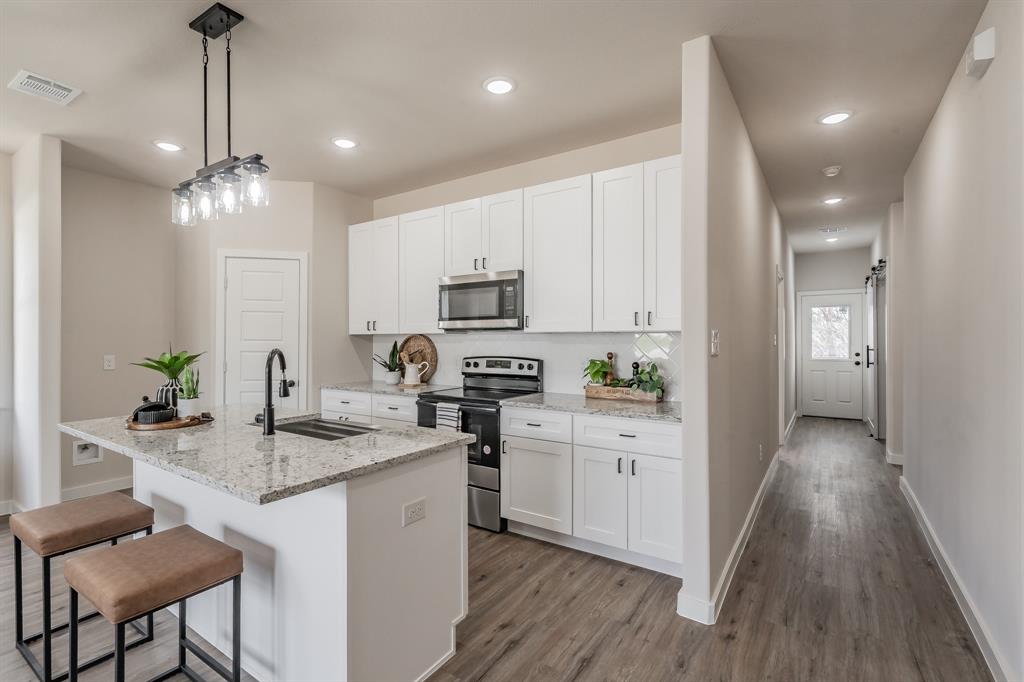 5622 Barkridge Drive