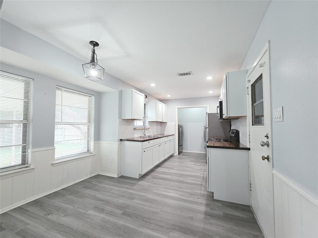 2006 Avalon Lane