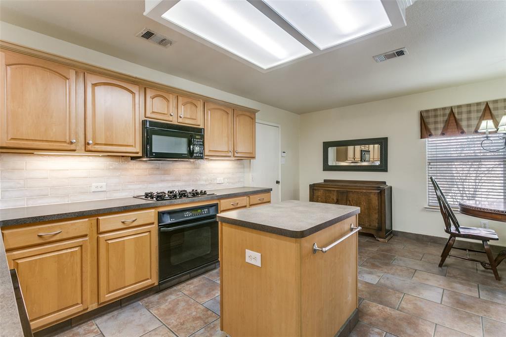 Lakes Of Highland Oaks The - Residential