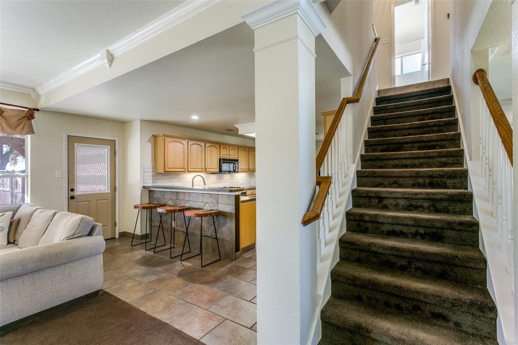 Lakes Of Highland Oaks The - Residential